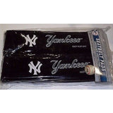 MLB New York Yankees Velour Seat Belt Pads 2 Pack by Fremont Die