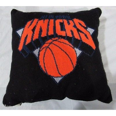 NBA NWT 12X12 JACQUARD PILLOW - NEW YORK KNICKS - BLACK