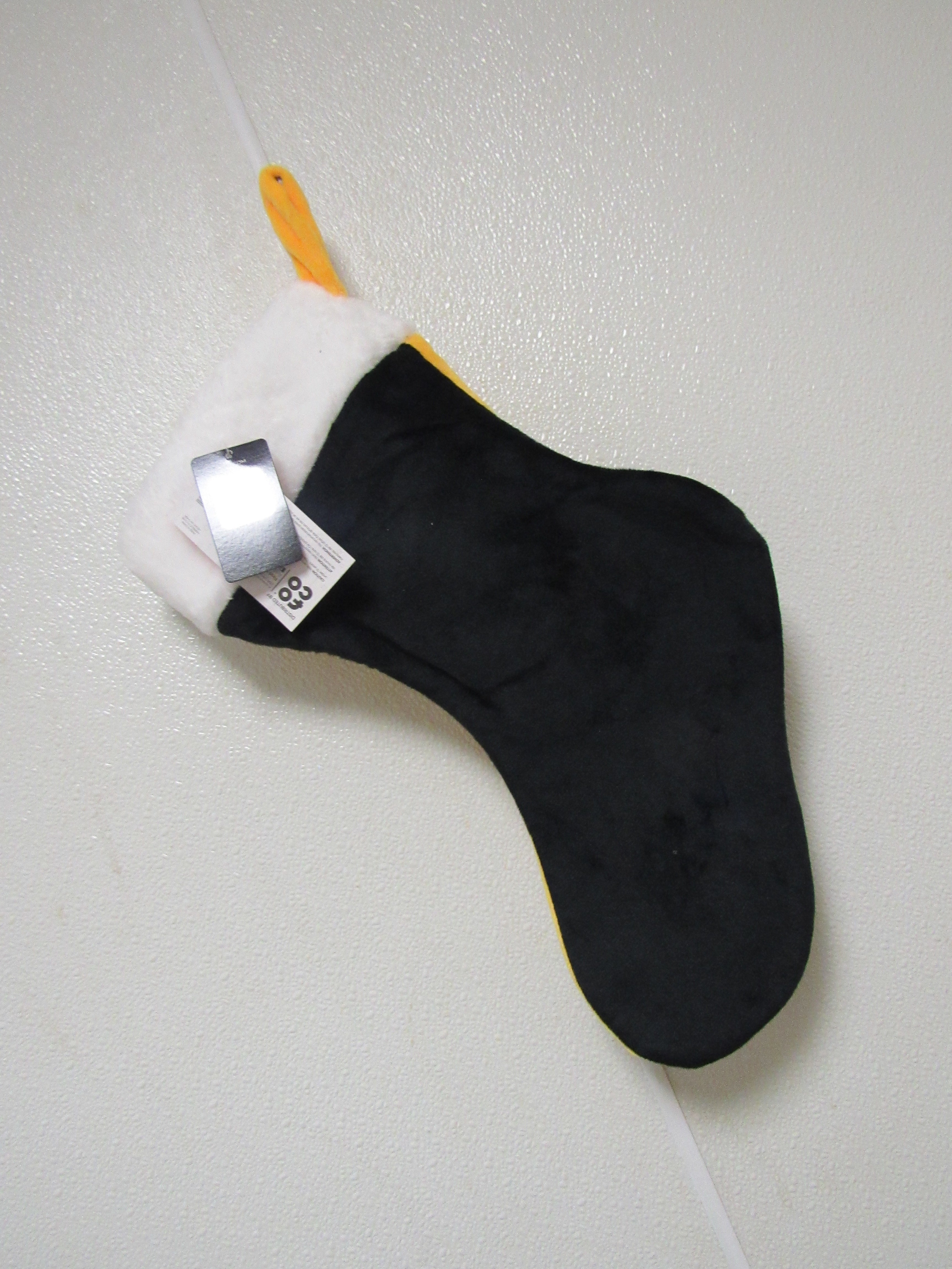 Embroidered NFL Pittsburgh Steelers on 18″ Yellow/Black Basic Christmas Stocking