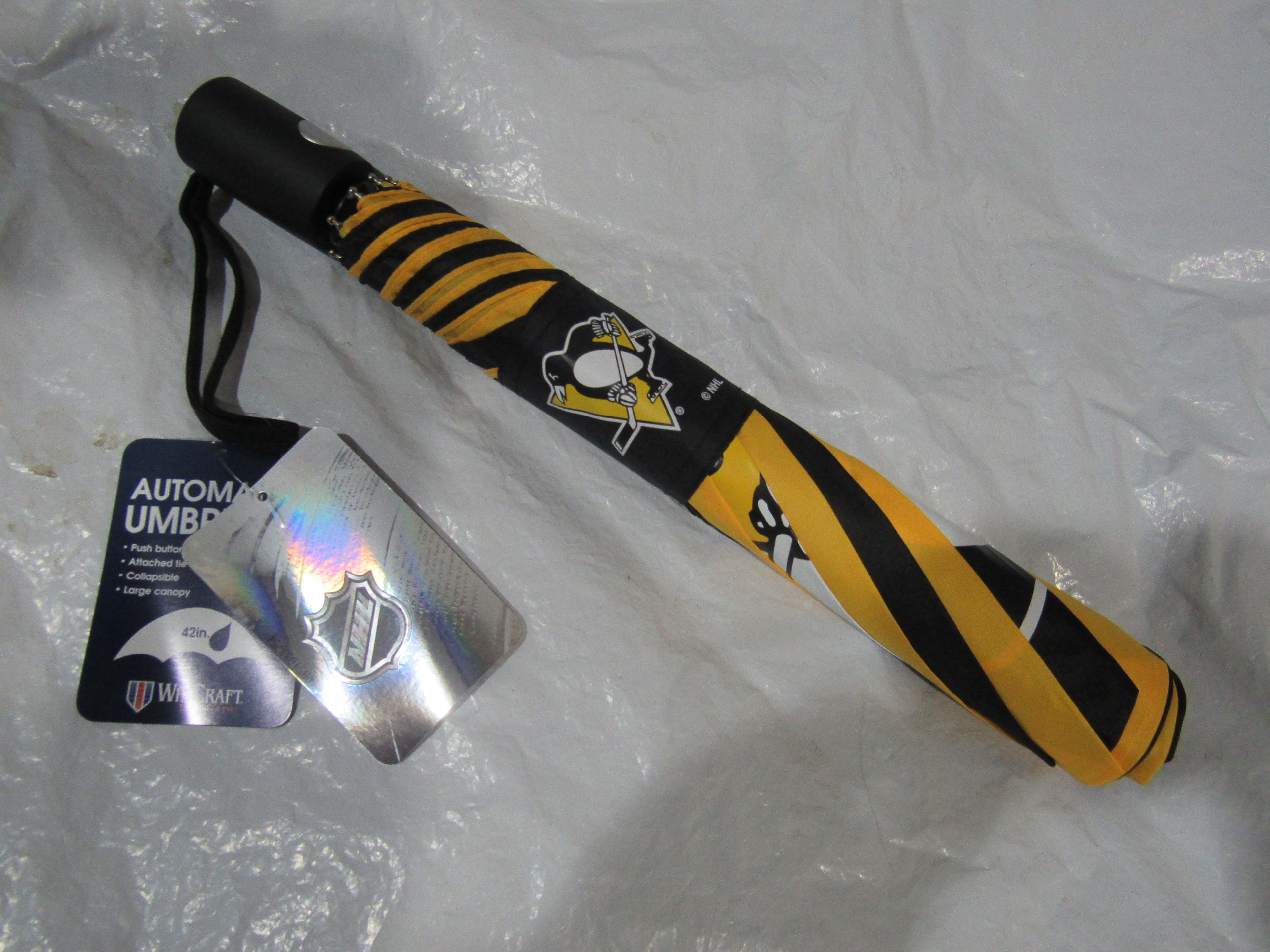 NHL Travel Umbrella Pittsburgh Penguins By McArthur For Windcraft