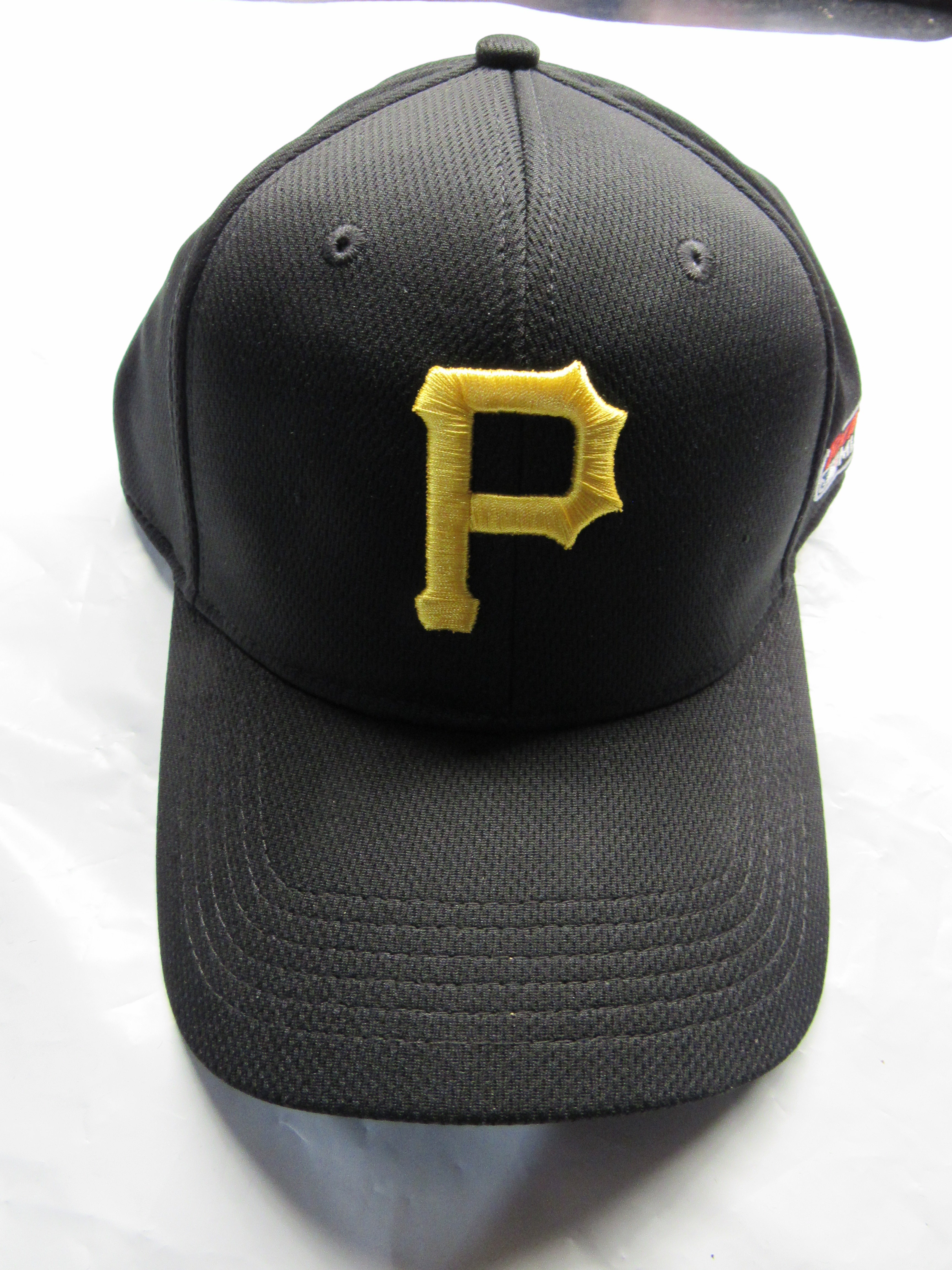 MLB Adult Pittsburgh Pirates Raised Replica Mesh Baseball Cap Hat 350