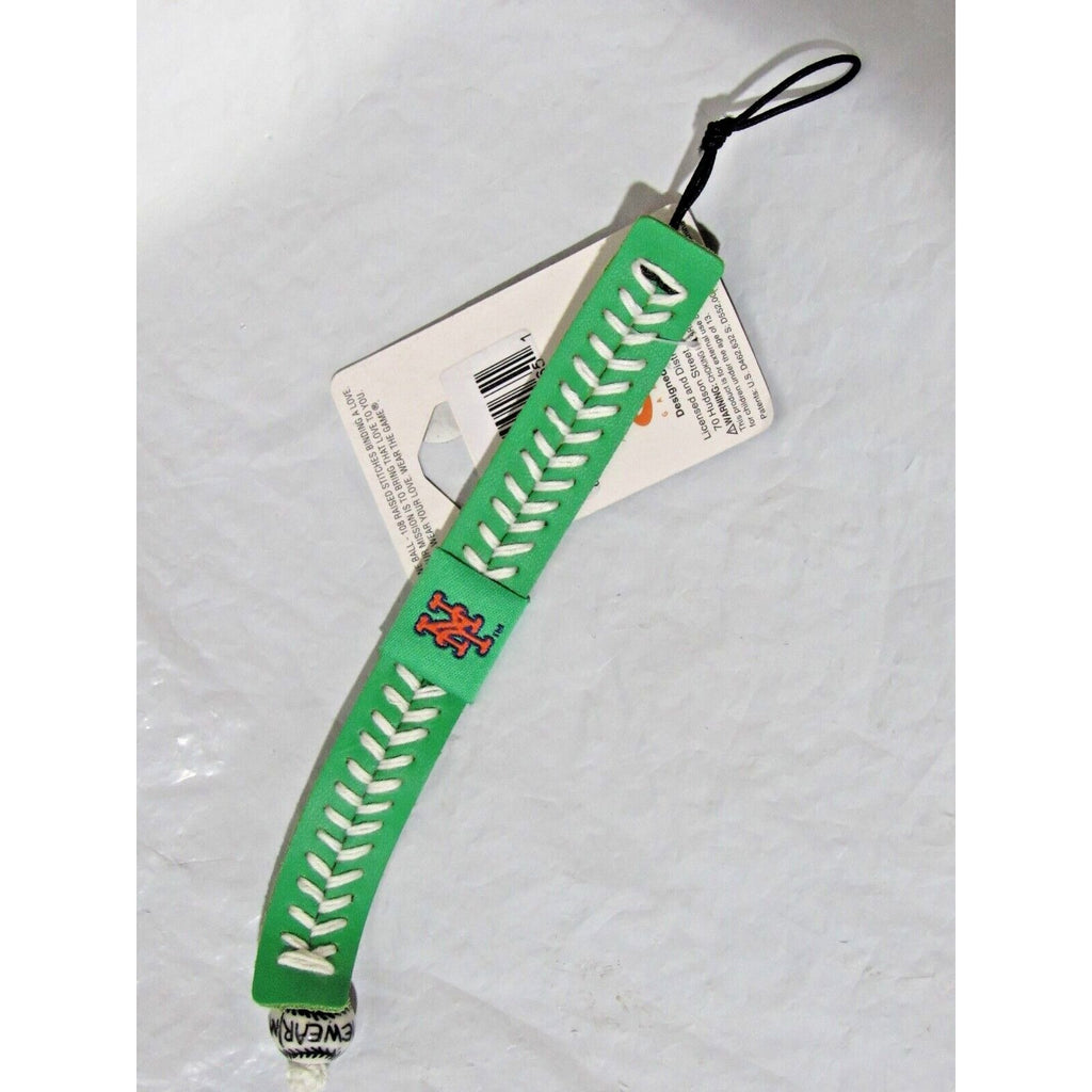 Green New York Mets w/White Stitching Team Baseball Seam Bracelet by Gamewear