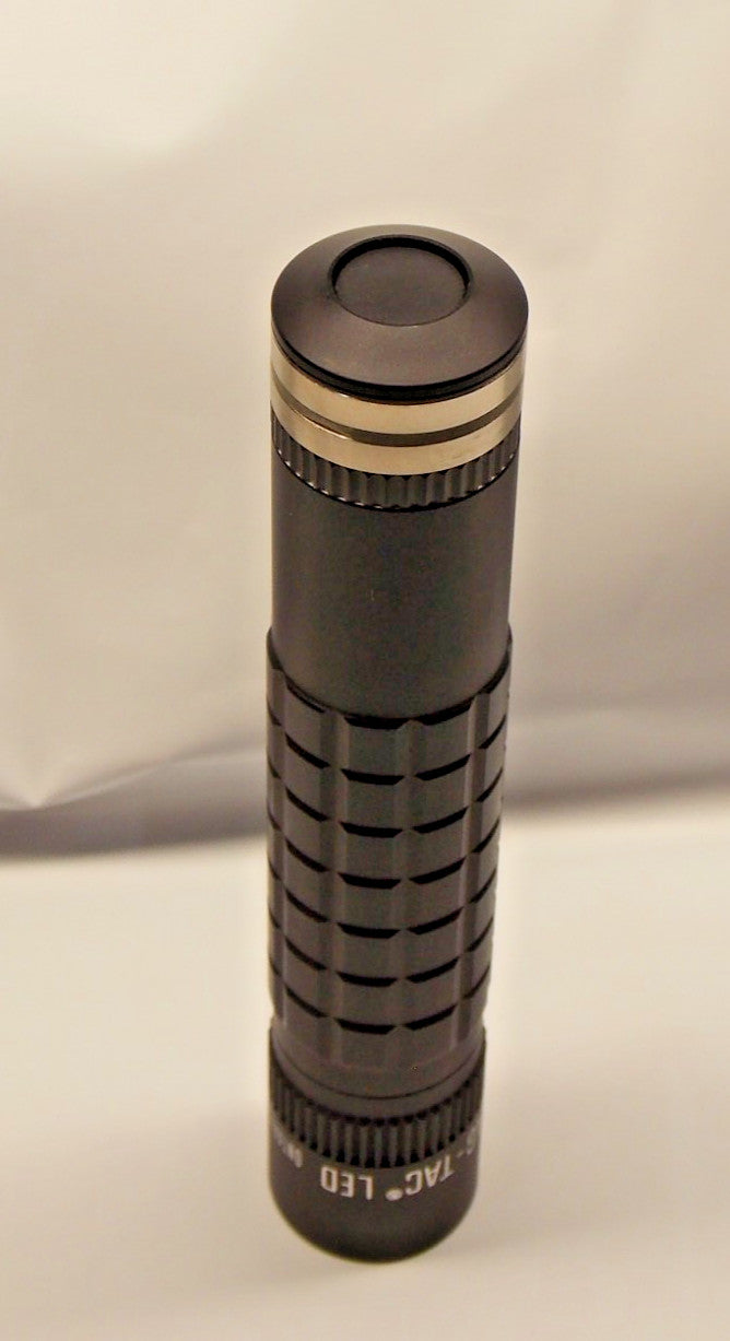 Mag-Lite Mag Tac LED Rechargeable Flashlight Water Proof 543 Lumens TRM1RA4