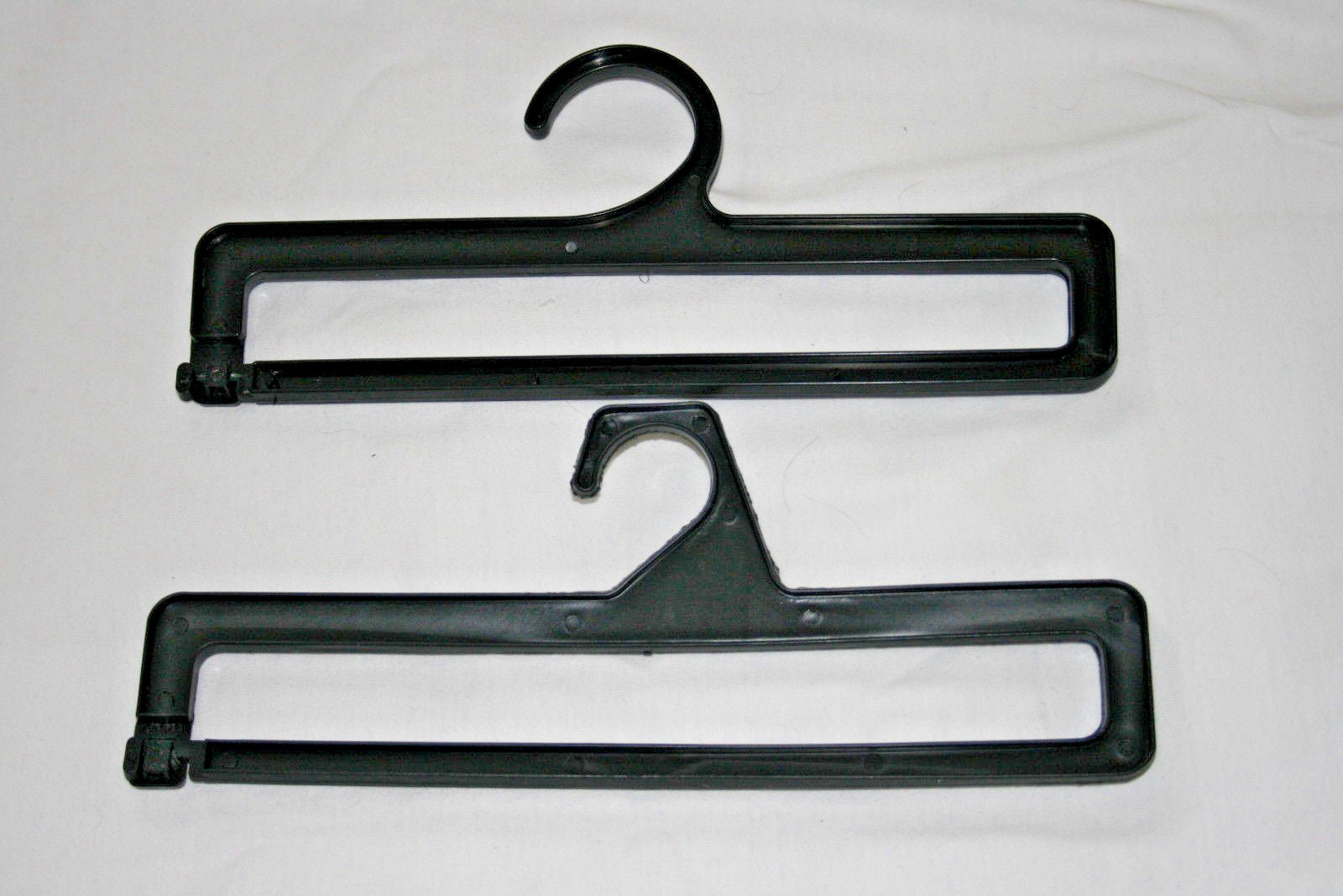 Lot of 12 Black 12" by 2 1/2" Retail Hook Hangers to Display a Plush Blanket