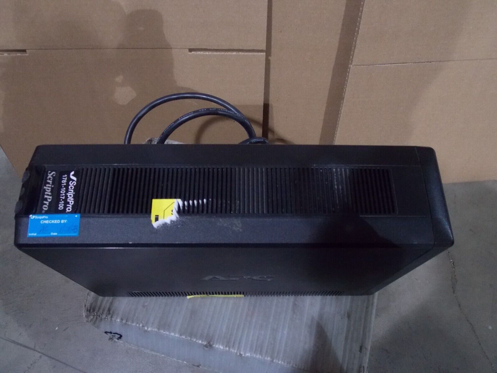 APC PRO 1000 UPS Battery Backup w/BATTERIES BR1000G