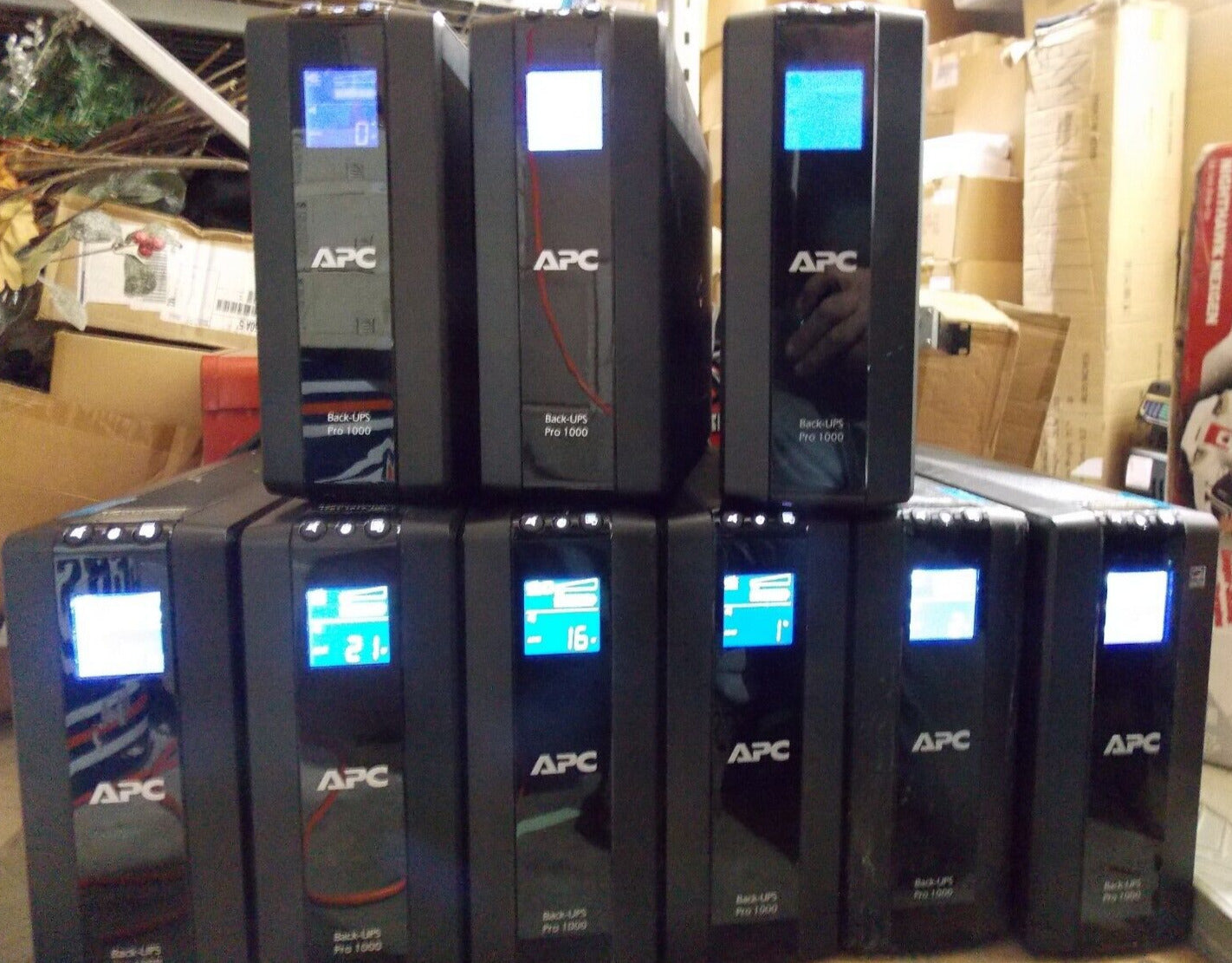 APC PRO 1000 UPS Battery Backup w/BATTERIES BR1000G