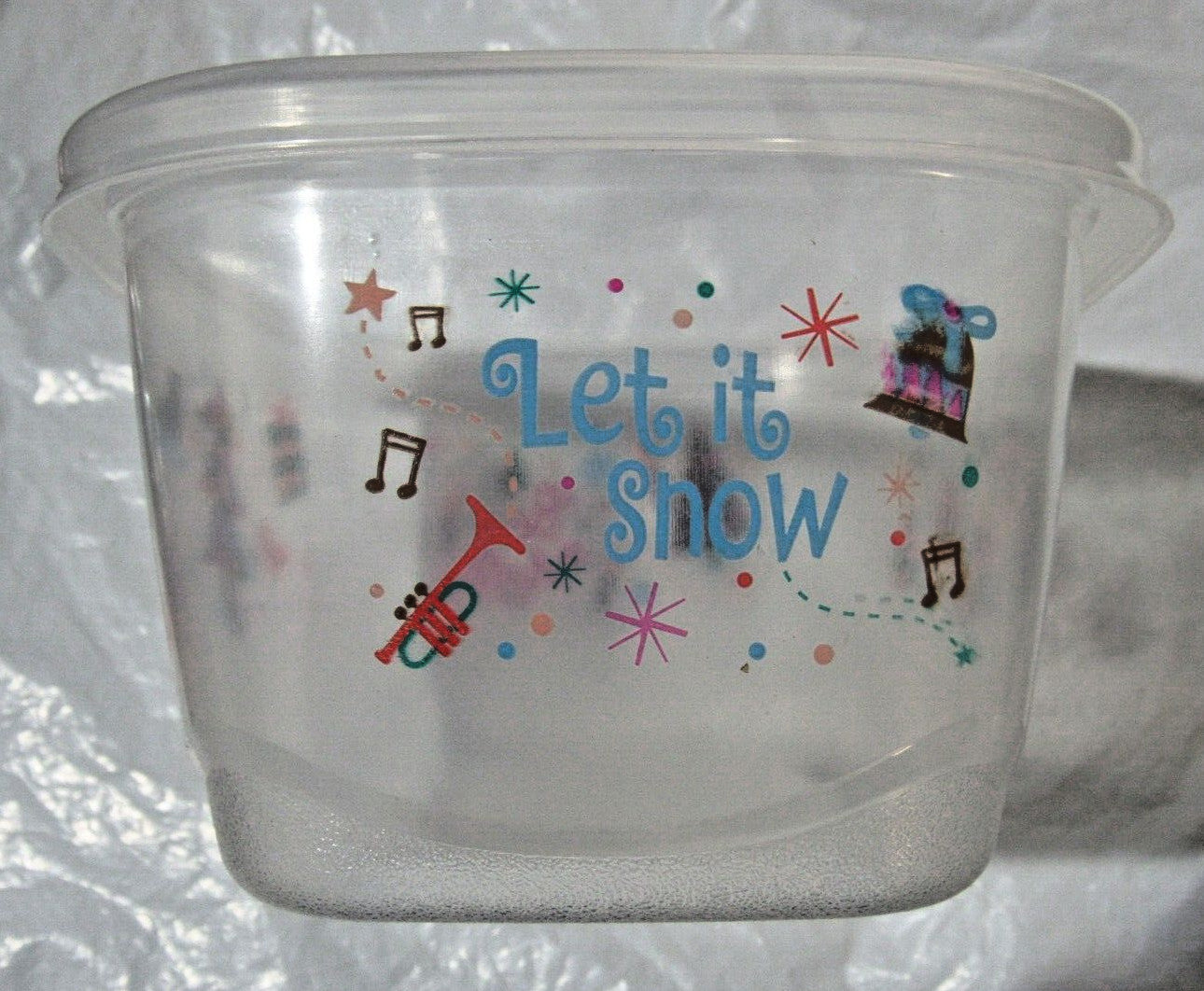 GLAD 2 Pack 64 oz. Limited Edition Christmas Holiday Plastic Storage Container