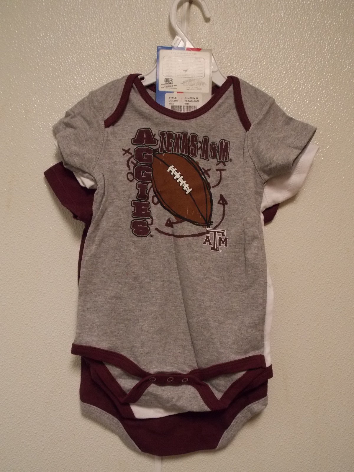 NCAA Texas A&M Aggies in Solid Gray set of 3 Bodysuit Size 24M by OUTERStuff
