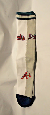 MLB Atlanta Braves Socks 2 Color with a Zipper in the Center Men's L 6-12 by pkwy