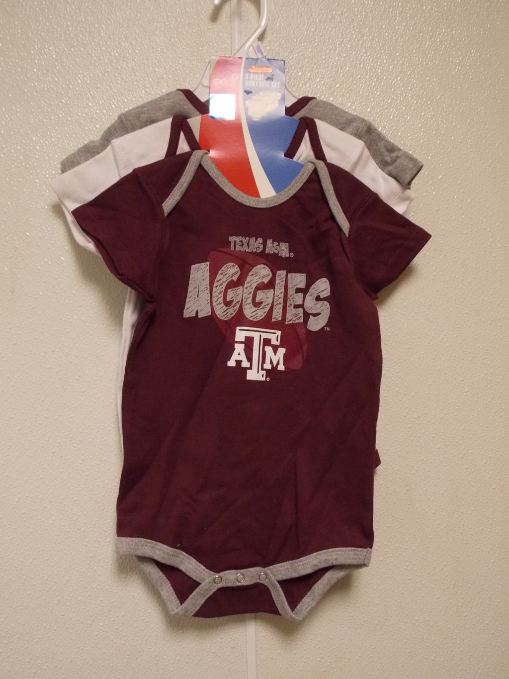 NCAA Texas A&M Aggies in Solid Gray set of 3 Bodysuit Size 24M by OUTERStuff