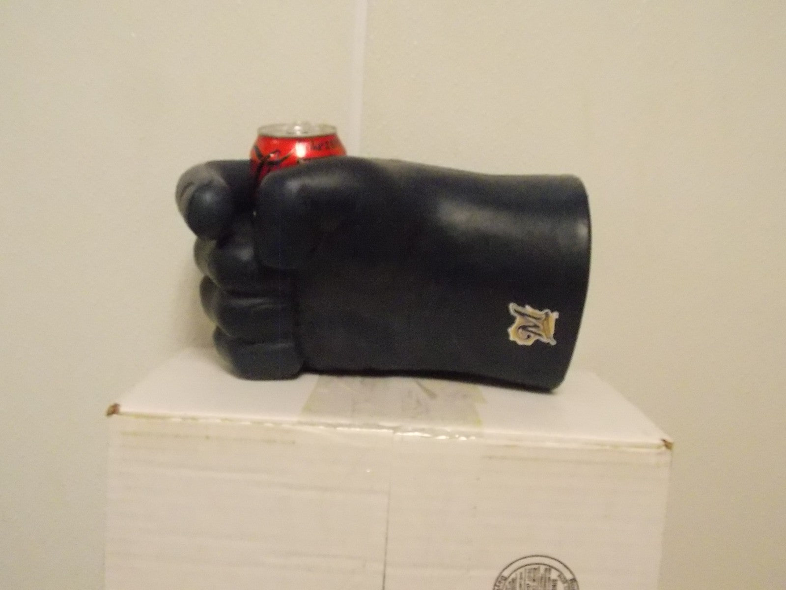 MLB Milwaukee Brewers Blue FAN FIST Beverage Holder Can Beer Bottle Drink Glass