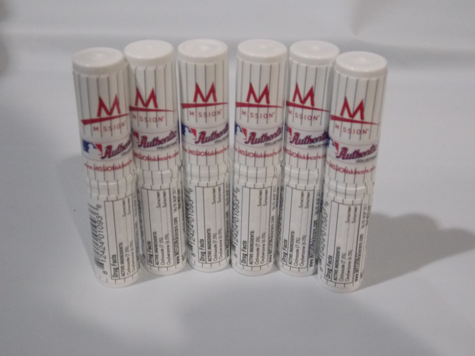 Set of 12 Sealed MLB Chicago Cubs SPF 15 Lip Balm Mission Skincare