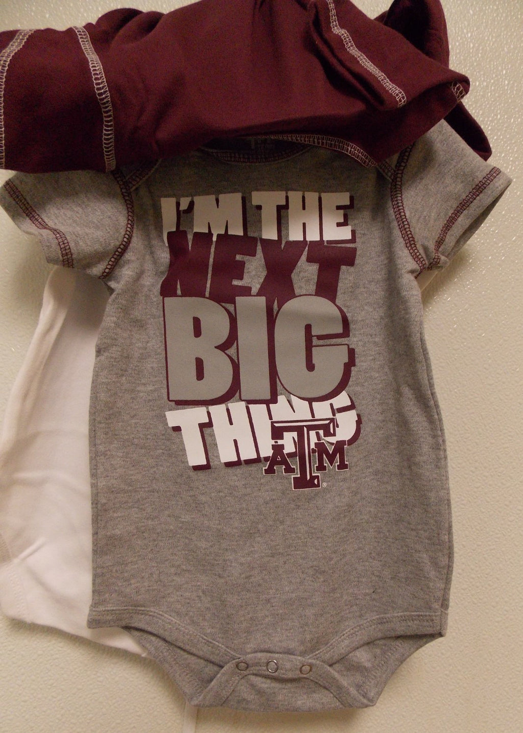 NCAA Texas A&M Aggies set of 3 Bodysuit Size 18M by OUTERStuff
