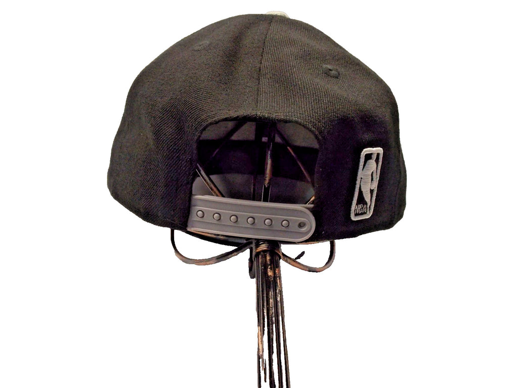 NWT NBA 9Fifty San Antonio Spurs Round SA Logo OSFM Black w/Gray Brim