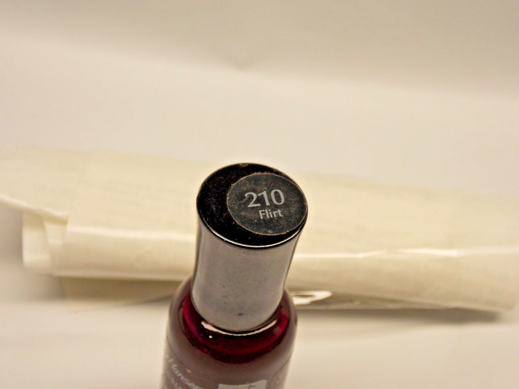 210 Flirt Xtreme Wear Nail Polish 0.40 fl oz by Sally Hansen