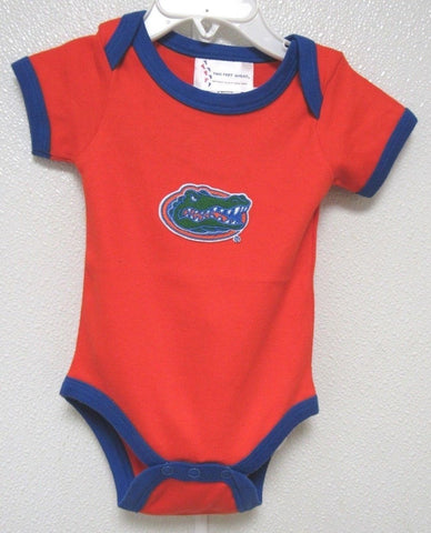 NCAA Florida Gators Logo on Orange Lap Shoulder 1 Pc 6 M Two Feet Ahead