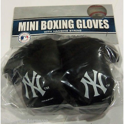 MLB New York Yankees 4 Inch Rear View Mirror Mini Boxing Gloves