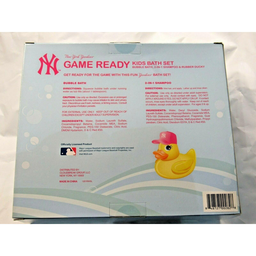 Girls Pink NY Yankees Game Ready Strawberry Scent Bubble Bath Shampoo Duck Set