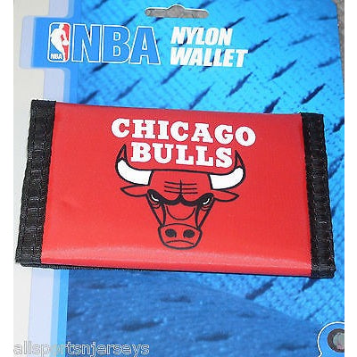 NBA Chicago Bulls Tri-fold Nylon Wallet with Printed Logo