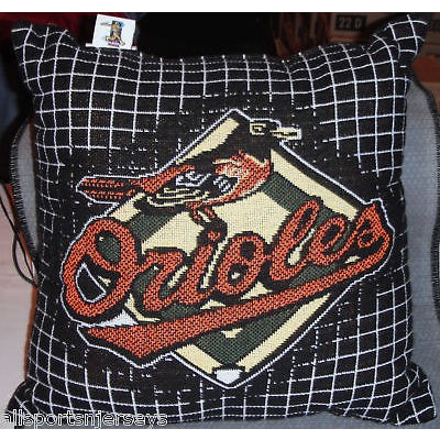 MLB NWT 20x20 JACQUARD PILLOW - BALTIMORE ORIOLES