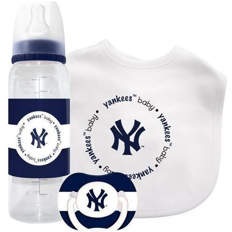 MLB New York Yankees Gift Set Bottle Bib Pacifier by baby fanatic