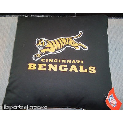 NFL NWT 18"x18" THROW PILLOW - CINCINNATI BENGALS