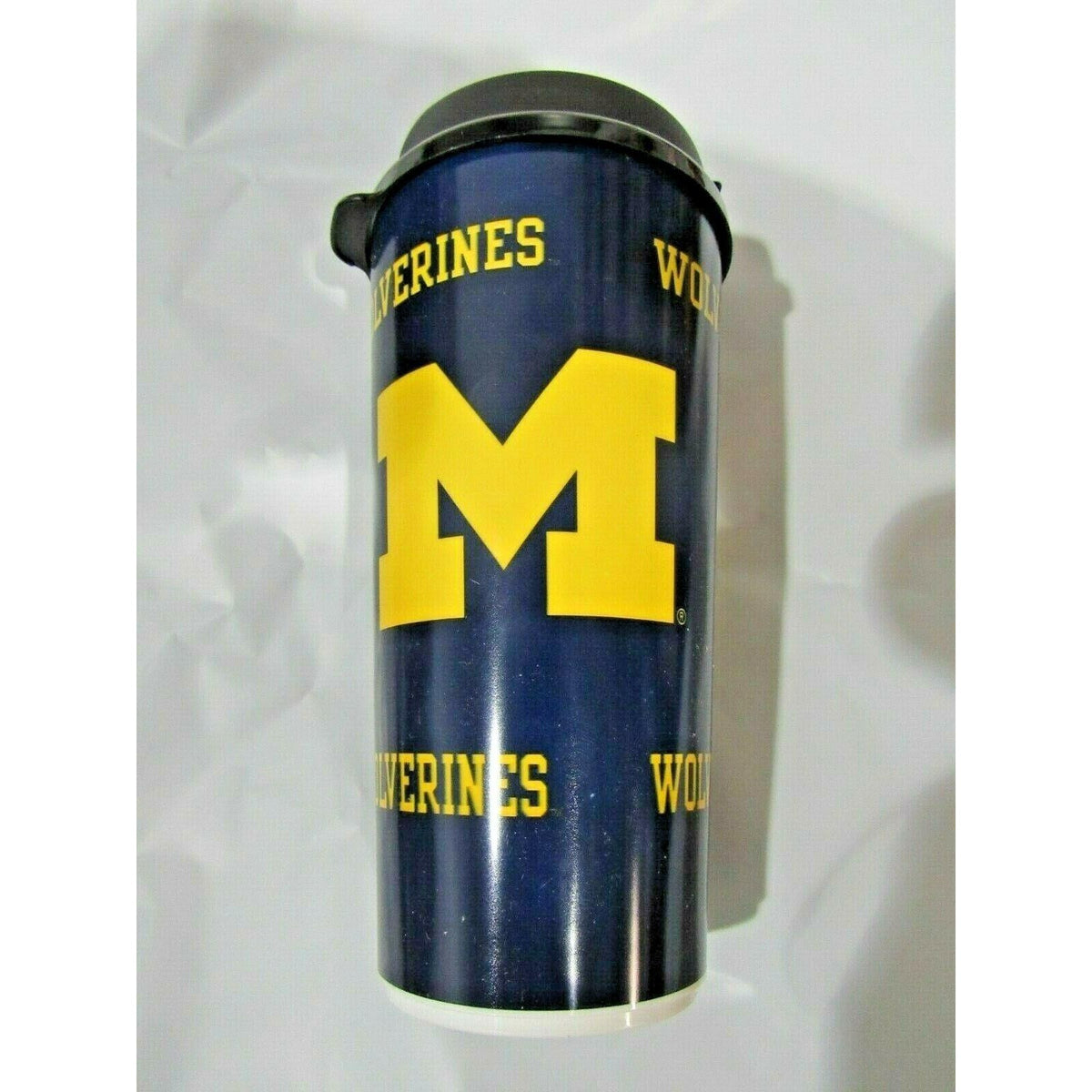 NCAA Michigan Wolverines 32 fl oz Travel Tumbler Cup Mug with Lid